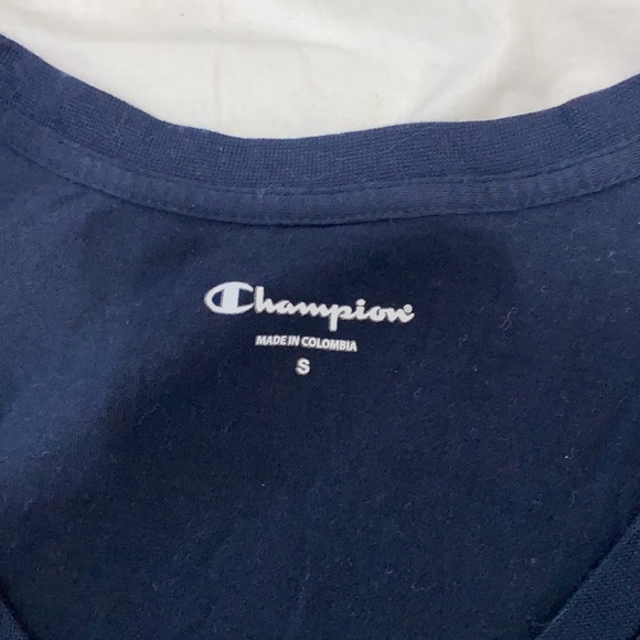 Champion Quinnipiac Bobcats V Neck Tshirt - Picture 2 of 4